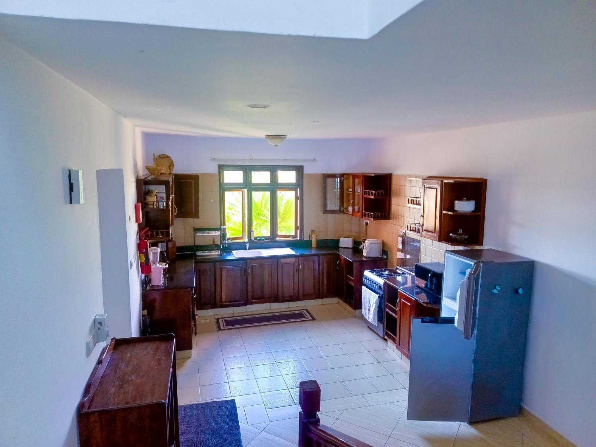 Ivory Beachfront Stays Mombasa Eksteriør bilde