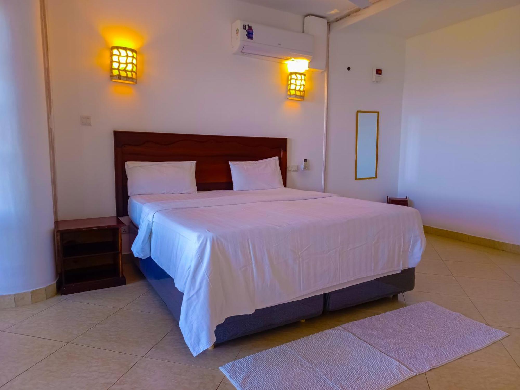 Ivory Beachfront Stays Mombasa Eksteriør bilde